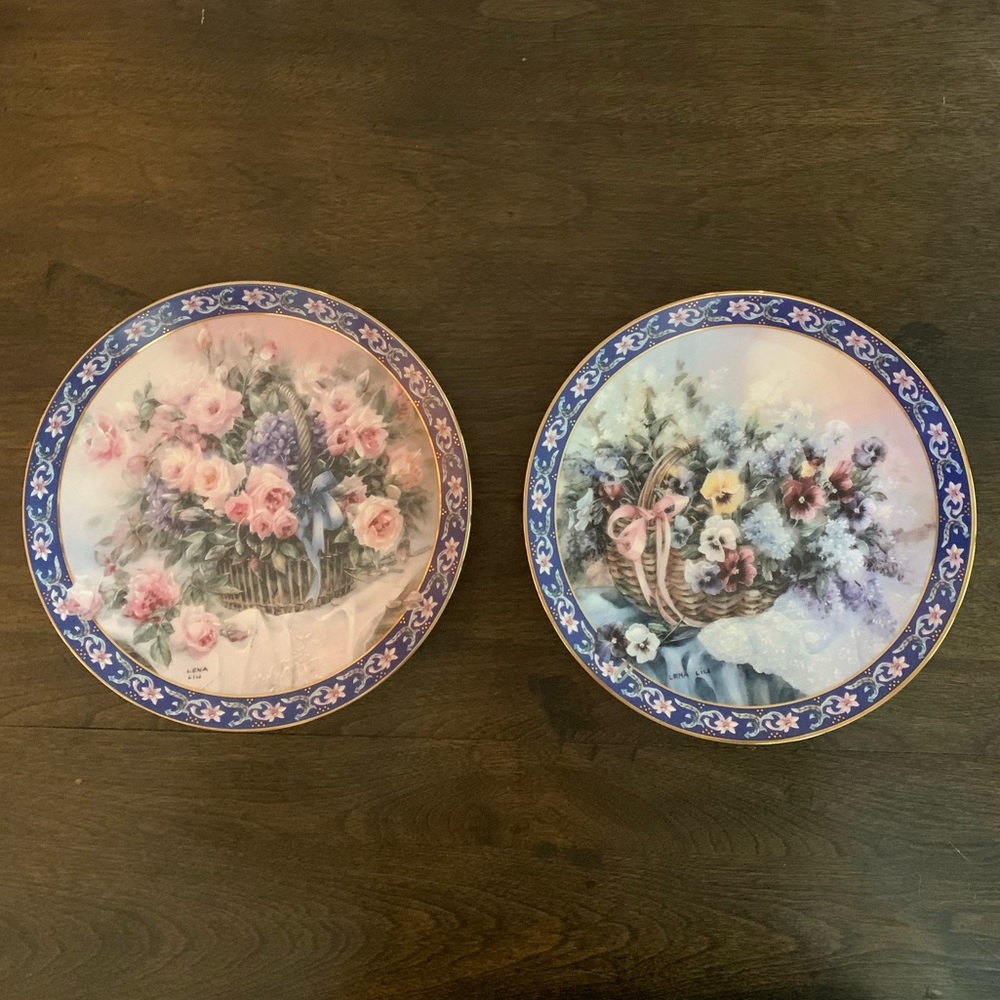 Bradex Flower Bouquet 💐 Decorative Plates (2)